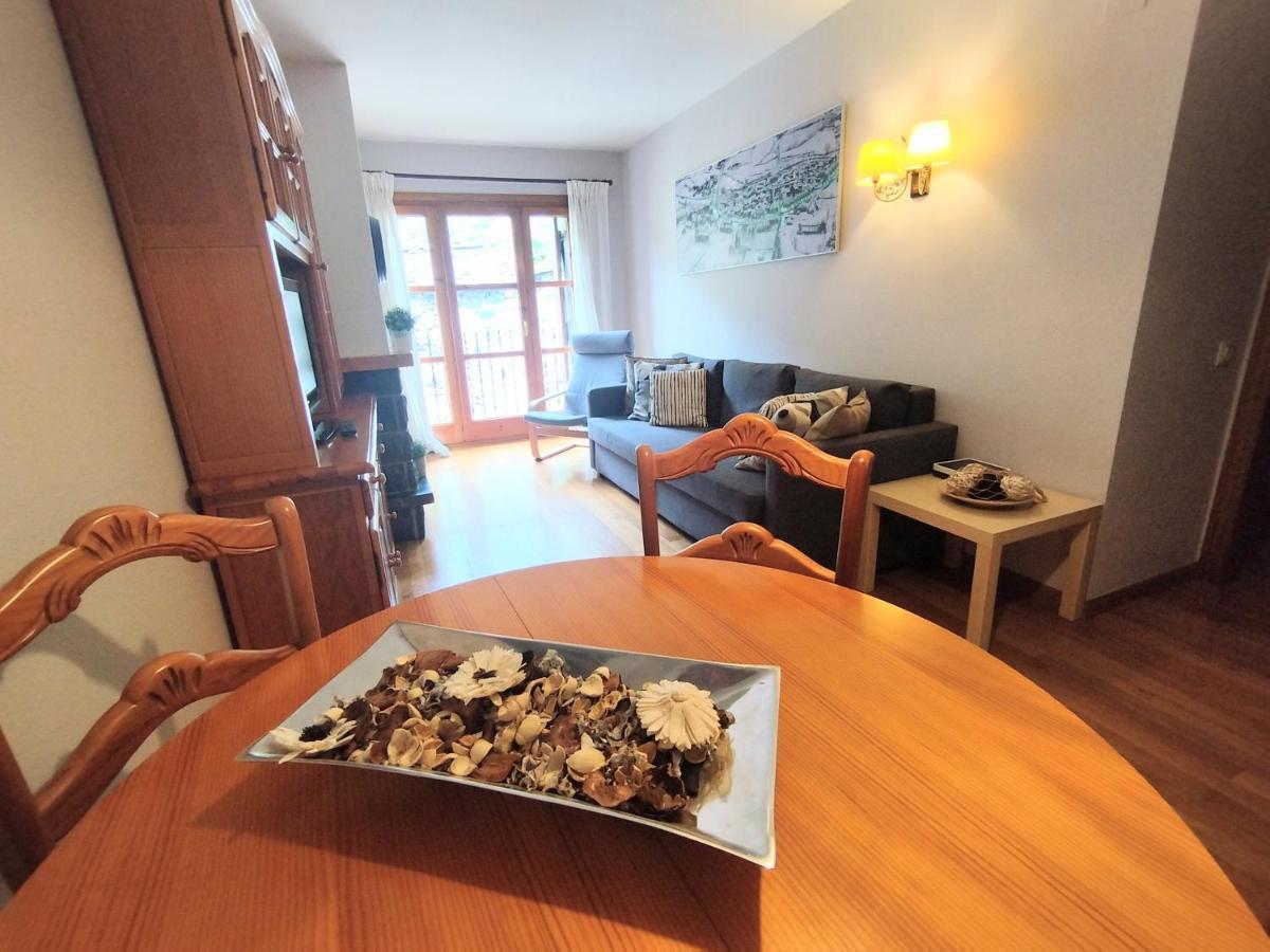 Check-In Casas Sinoantonio Lägenhet Benasque Exteriör bild